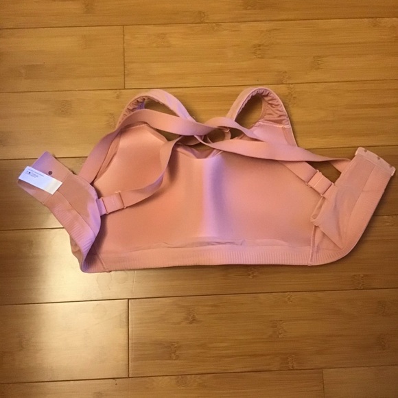 Lululemon Energy Bra *High Support
Pink Puff 34C EUC (2021) - Picture 6 of 7